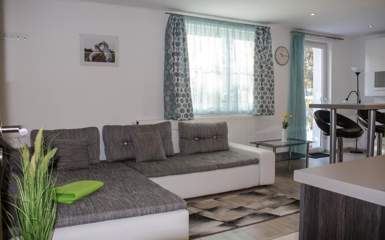 Blue Line Apartements Arnoldstein Extérieur photo
